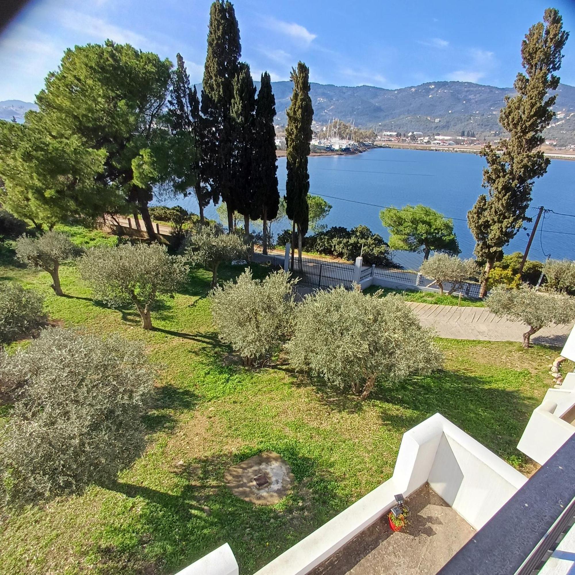 Skiathos Lagoterra Apartments Extérieur photo