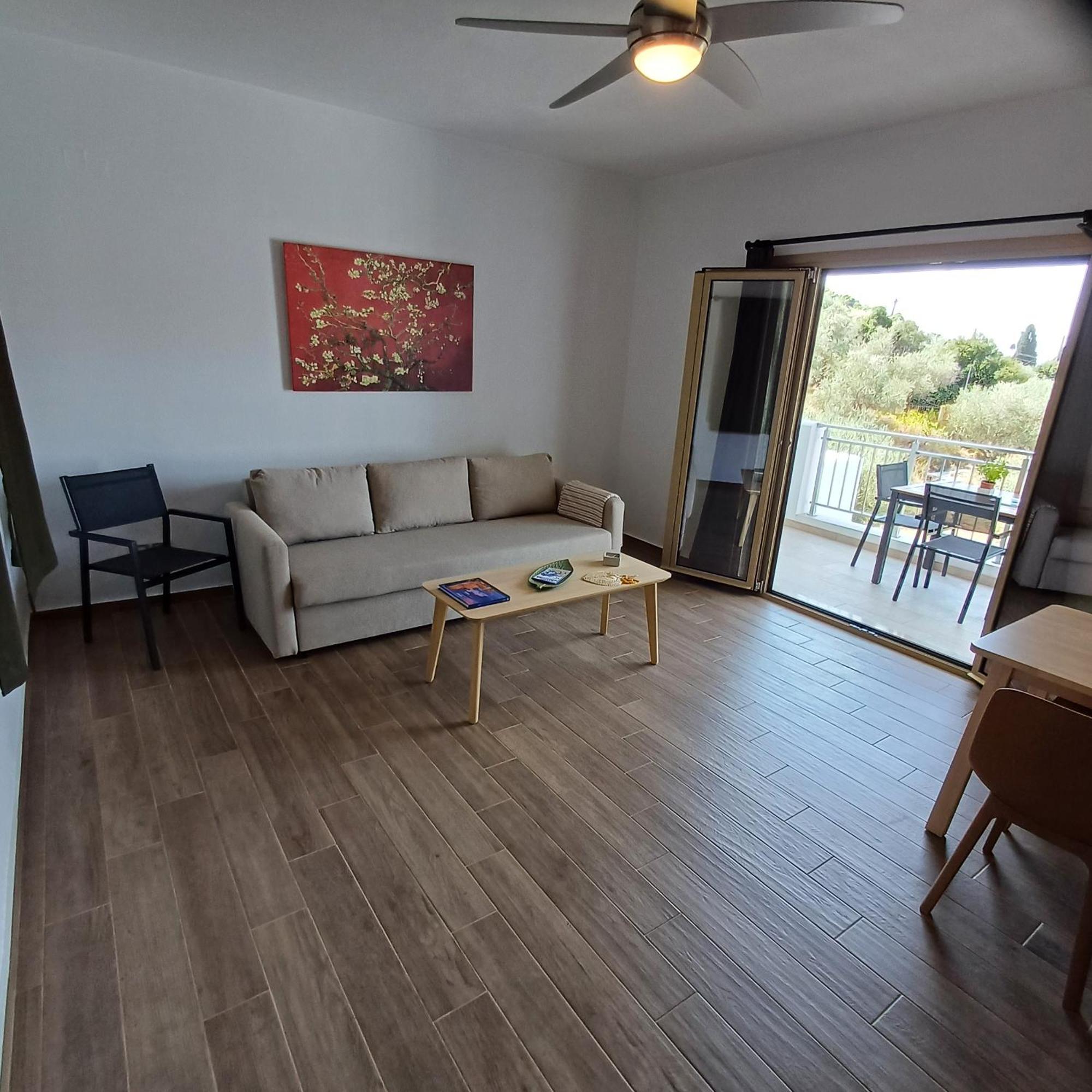 Skiathos Lagoterra Apartments Extérieur photo